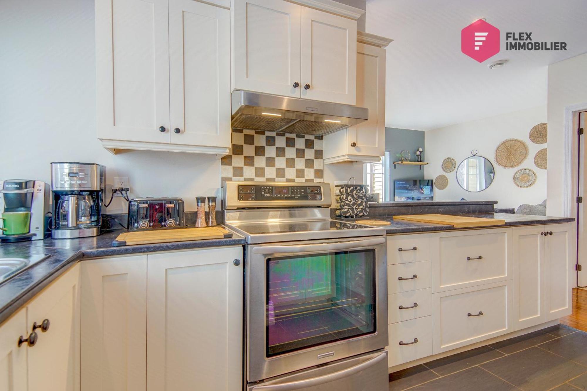 Apartment Sunday At The Cherry River / Orford-magog Getaway *